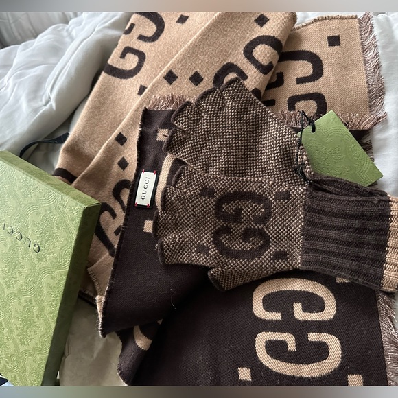 𝐆𝐆 𝐰𝐨𝐨𝐥 𝐣𝐚𝐜𝐪𝐮𝐚𝐫𝐝 𝐬𝐜𝐚𝐫𝐟 𝐩𝐞𝐫𝐟𝐞𝐜𝐭 🎁🎄 - Picture 7 of 7